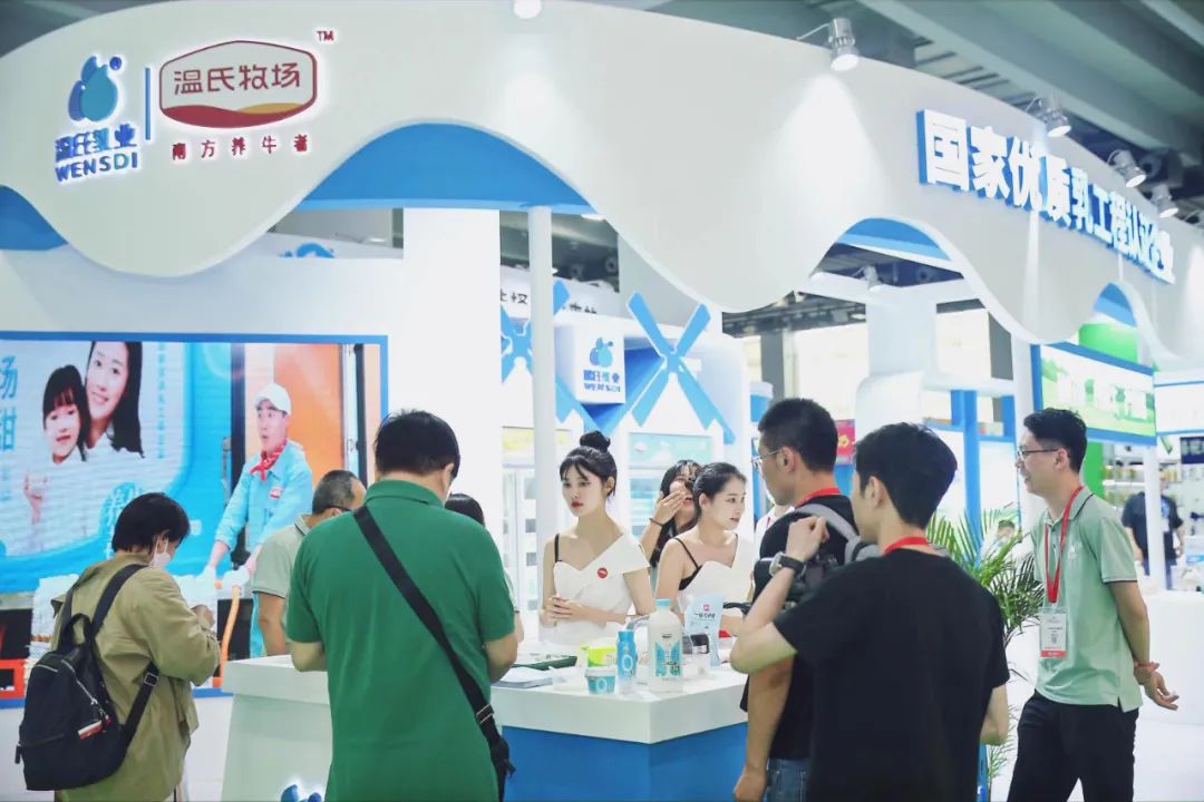 乳業(ye) �?5.jpg 乳業(ye) �?5.jpg